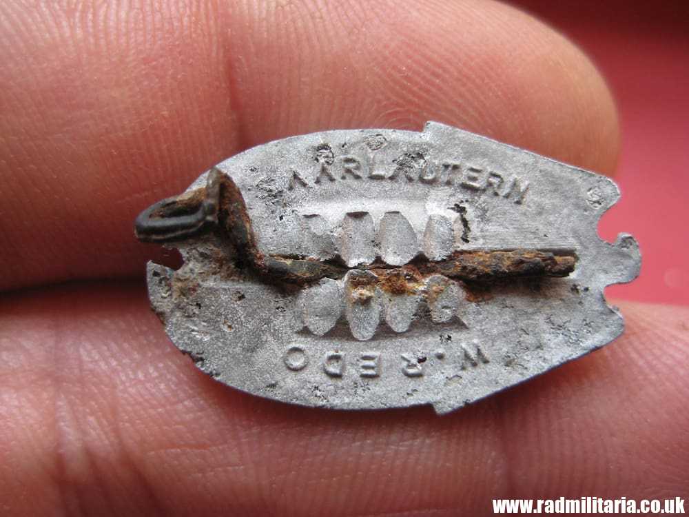 & original German HJ BADGE with date - 1938 metal detecting find. - Image 4