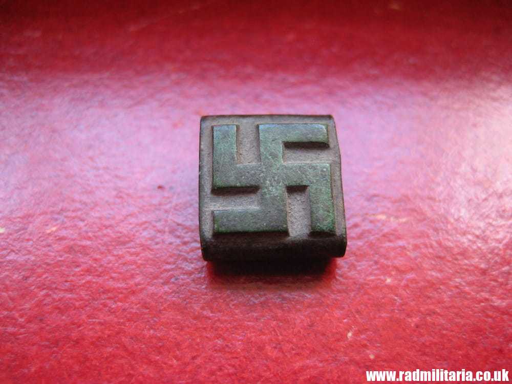& WW2 unknown German BADGE? with SWASTIKA, metal detecting find.