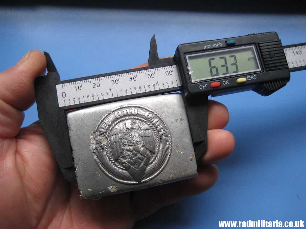 & WW2 original German HITLER YOUTH HJ BELT BUCKLE, marked: RZM M4/46. metal detecting find. - Image 13