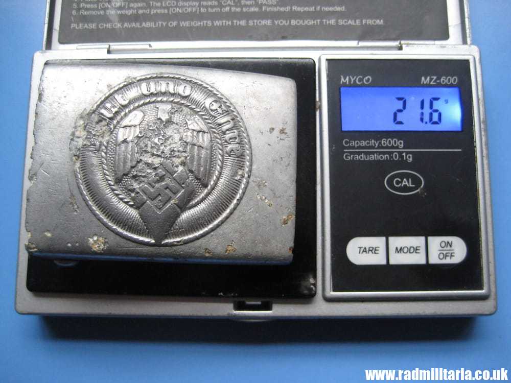 & WW2 original German HITLER YOUTH HJ BELT BUCKLE, marked: RZM M4/46. metal detecting find. - Image 15