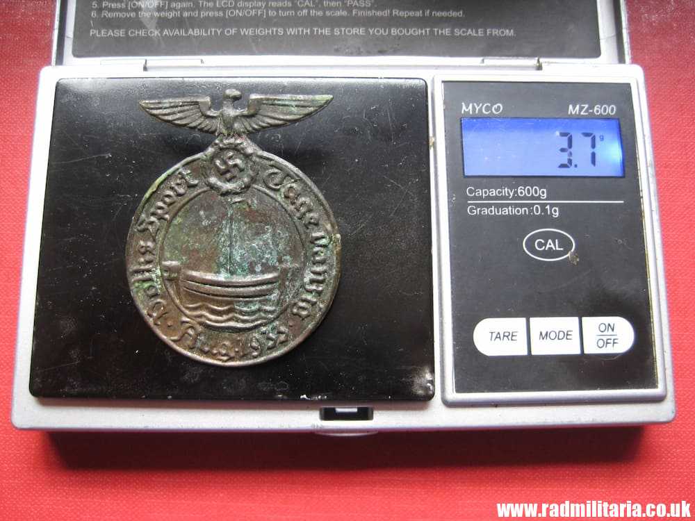& original nazi German DAY BADGE - DANZIG Aug 1933 - rare !!! metal detecting find. - Image 16