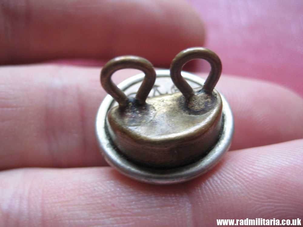 & WW2 German NSDAP BUTTON, marked: RZM A RZM, very good condition. - Image 5