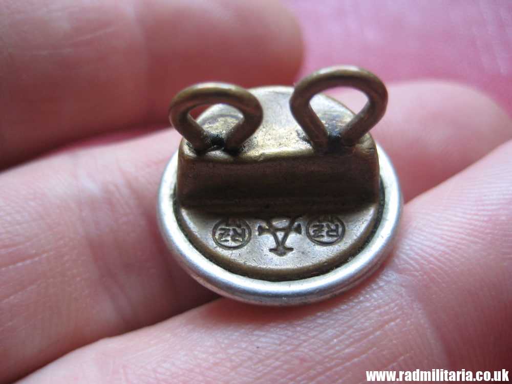 & WW2 German NSDAP BUTTON, marked: RZM A RZM, very good condition. - Image 6