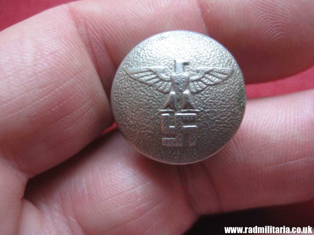 & WW2 German NSDAP BUTTON, marked: RZM A RZM, very good condition. - Image 7