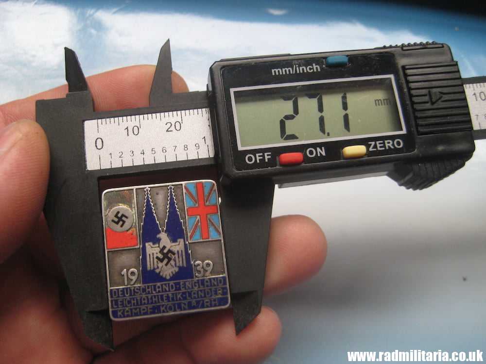 & very rare ENAMEL BADGE 1939 DEUTSCHLAND ENGLAND LEICHTATHLETIK LANDER KAMPF Koln. Original !! - Image 7