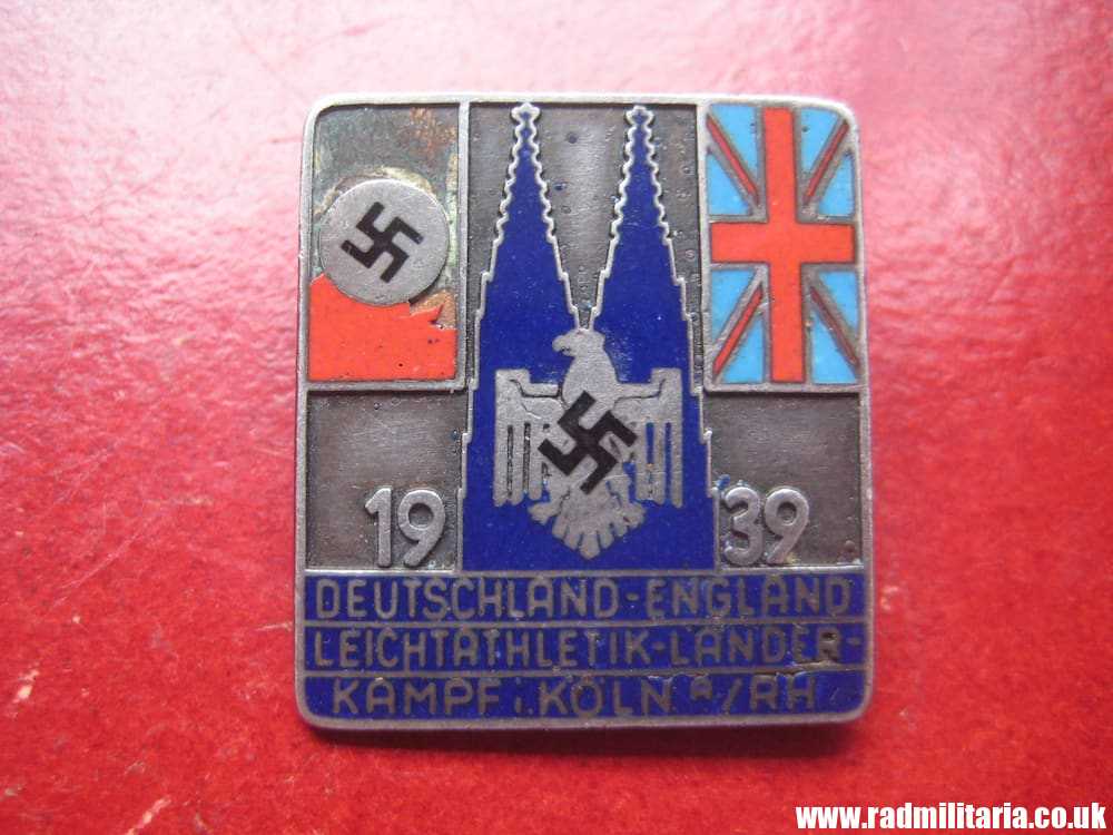 & very rare ENAMEL BADGE 1939 DEUTSCHLAND ENGLAND LEICHTATHLETIK LANDER KAMPF Koln. Original !!