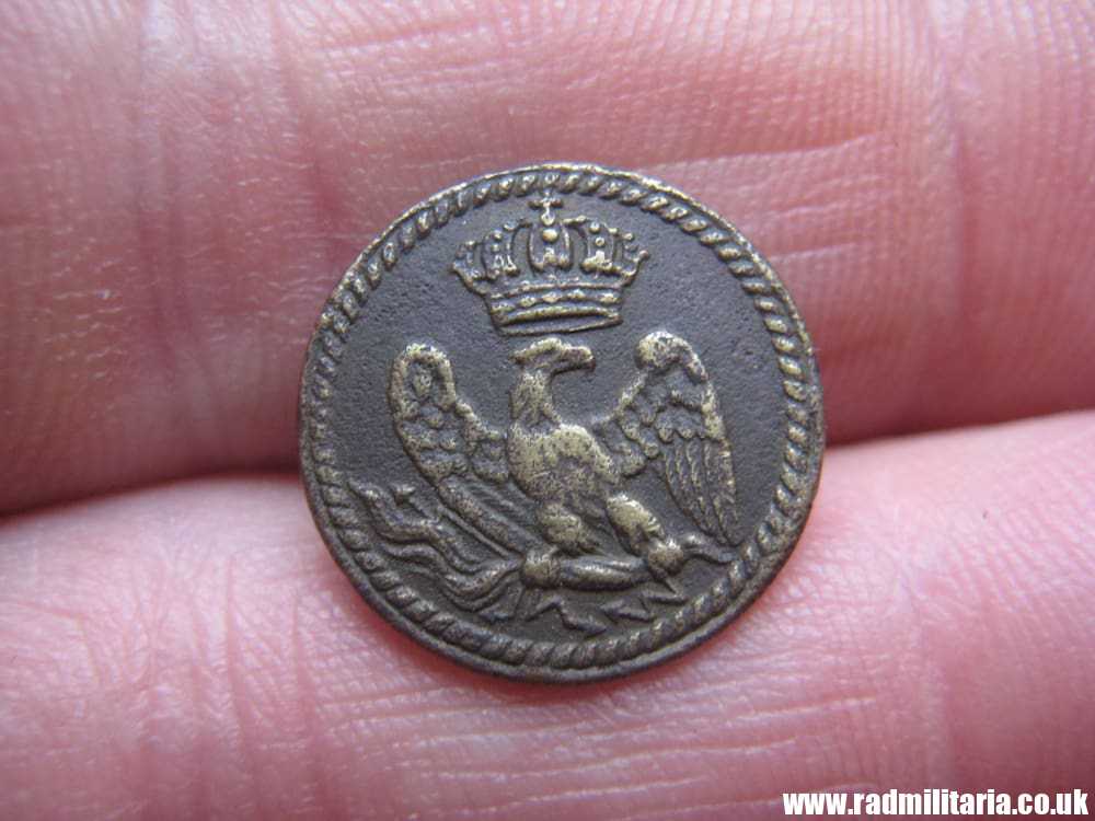 & SET of 2 genuine NAPOLEONIC BUTTONS with eagle & with anchor - metal detecting find, FRANCE. - Image 11