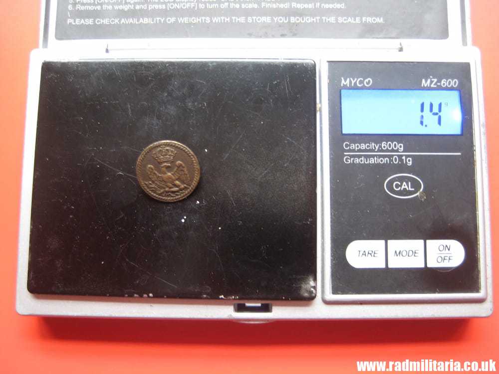 & SET of 2 genuine NAPOLEONIC BUTTONS with eagle & with anchor - metal detecting find, FRANCE. - Image 16