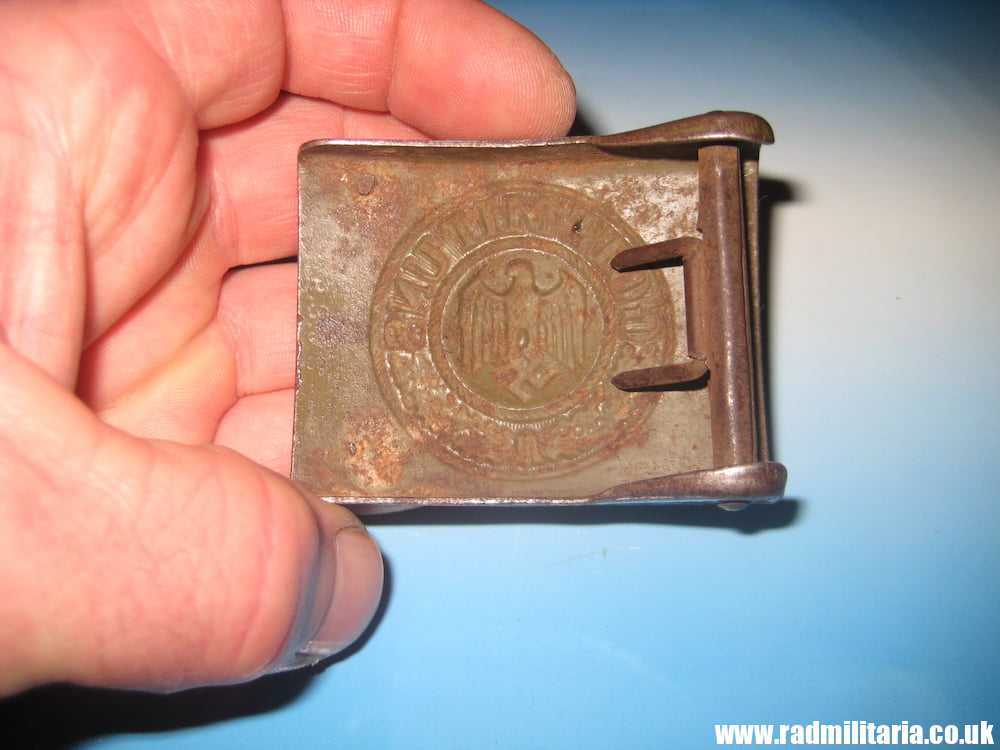 & WW2 German Wehrmacht BELT BUCKLE made of steel, maker: R.S&S. genuine !!***** - Image 3