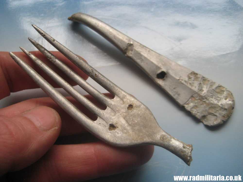 & Battledamaged - LUFTWAFFE FORK, metal detecting find. - Image 7