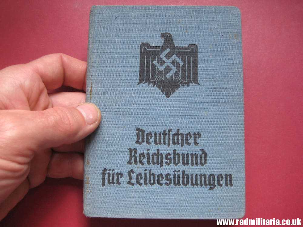 & WW2 original German DOCUMENTS - SET OF 3 - with metal BADGE inside: HEINZ WIEDEMANN. - Image 2