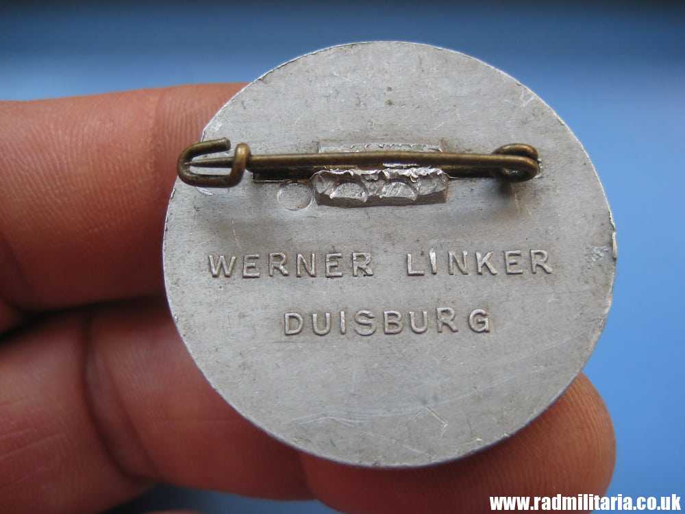 & WW2 original German BADGE - 1 MAI 1936, maker: Werner Linker DUISBURG. - Image 4