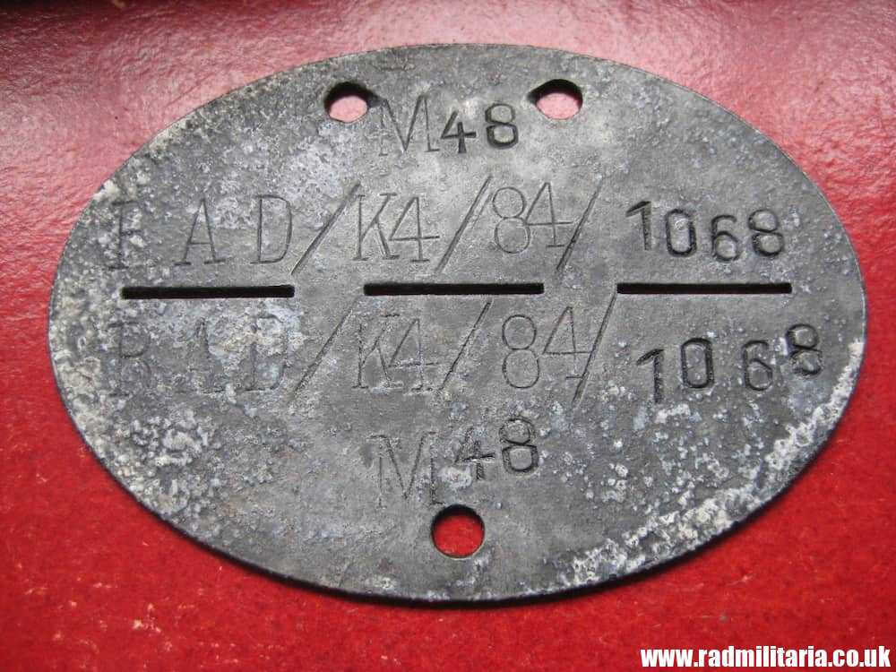 & WW2 original German DOG TAG - ID DISC from metal detecting. M48 RAD/K4/84/1068. - Image 8