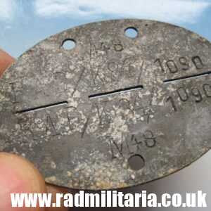 & WW2 original German DOG TAG - ID DISC, metal detecting. M48 RAD K84/1090.