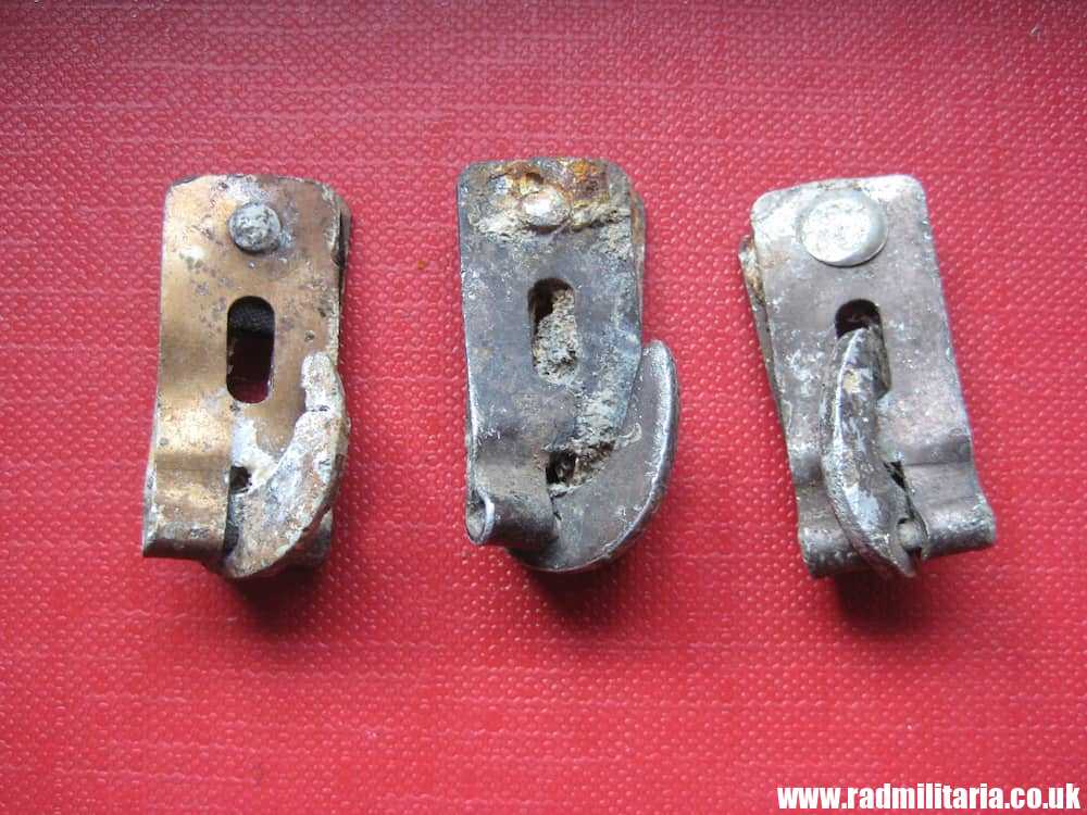SOLD & SET OF 3 original WW2 German WAFFEN SS helmet cover CLIPS - metal detecting find..****.. - Image 4