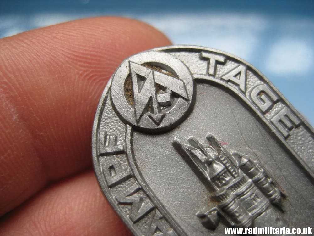 & WW2 German SA PLASTIC BADGE - Nordsee 1939, RZM9/50. Genuine !! - Image 4