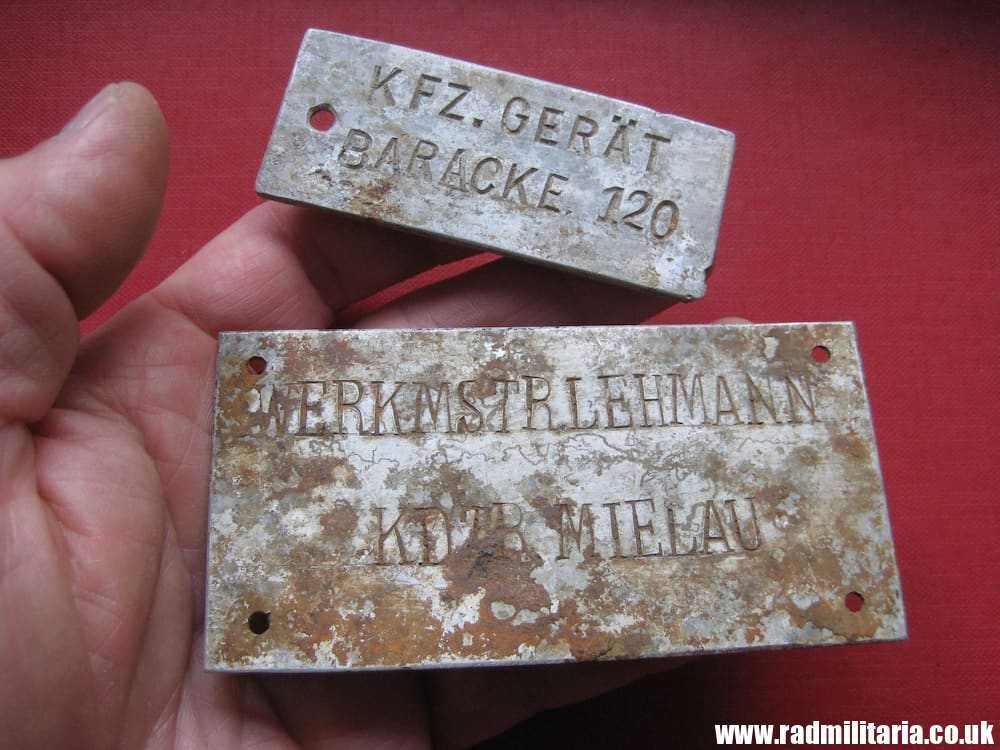 & WW2 German metal PLAQUES with description - SET OF 2, battlefield relic, metal detecting find. - Image 6