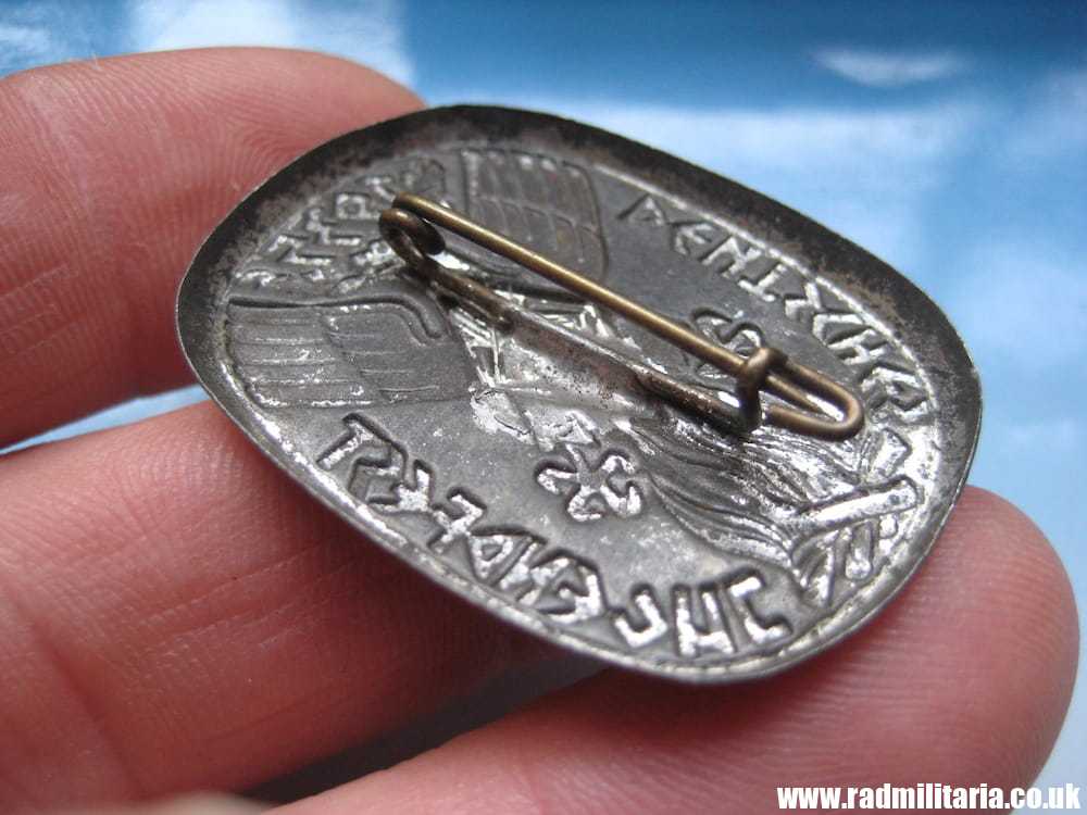 & pre WW2 German HITLER YOUTH HJ 1935 TINNIE BADGE. Deutsche Jugend Fest - genuine !! - Image 5