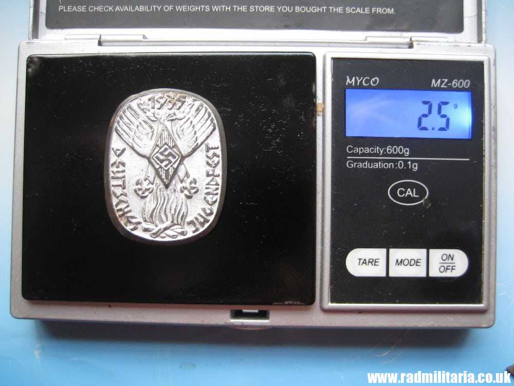 & pre WW2 German HITLER YOUTH HJ 1935 TINNIE BADGE. Deutsche Jugend Fest - genuine !! - Image 8