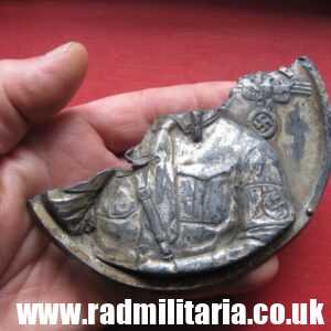 & WW2 German NSKK PLAQUE made of zinc, badly damaged. Genuine !!