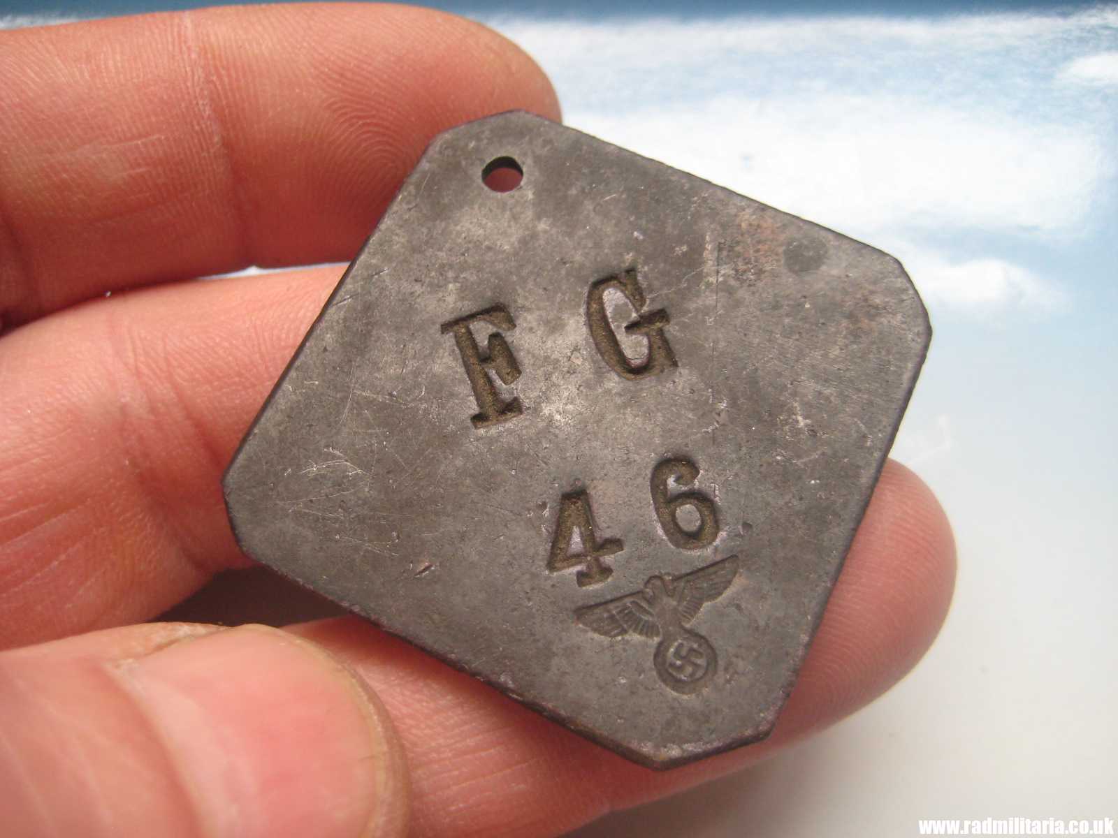 & unknown German DOG TAG with EAGLE - F.G. 46. FELD-GENDARMERIE ?? metal detecting. - Image 2