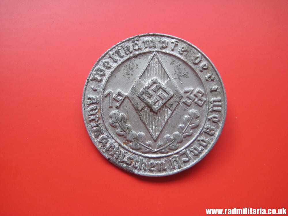 & WW2 nazi German 1938 HJ & BDM Day TINNIE BADGE with maker mark. - Image 3