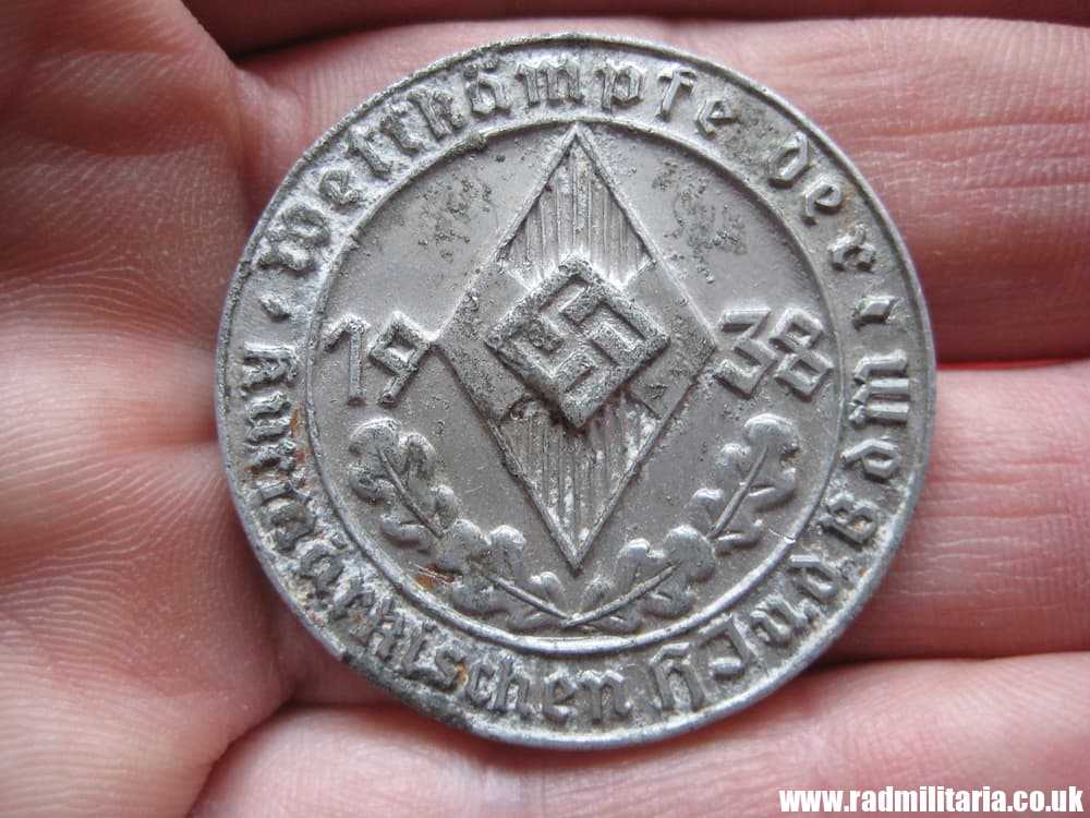 & WW2 nazi German 1938 HJ & BDM Day TINNIE BADGE with maker mark. - Image 11