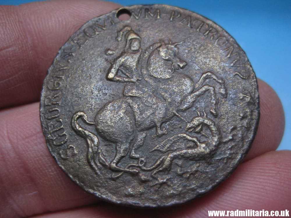 & original TRAVELING GOOD LUCK TOKEN - S. GEORGIUS, metal detecting find. - Image 5