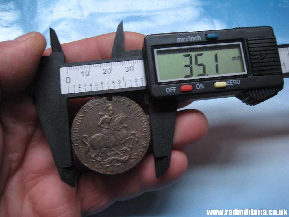 & original TRAVELING GOOD LUCK TOKEN - S. GEORGIUS, metal detecting find. - Image 7