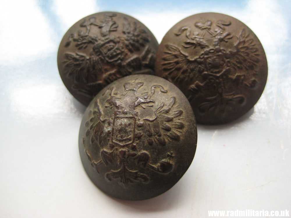 & WW1 Imperial Russia MILITARY BUTTONS from metal detecting SET of 3. - Image 6