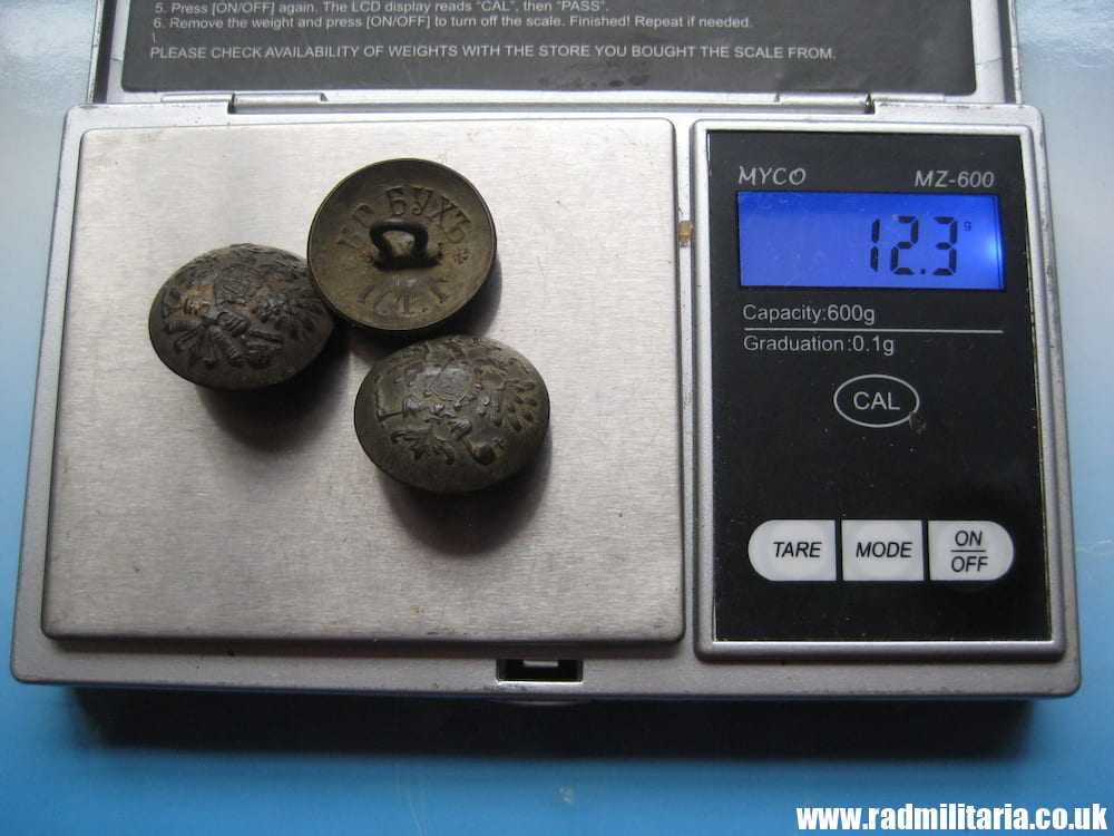 & WW1 Imperial Russia MILITARY BUTTONS from metal detecting SET of 3. - Image 7