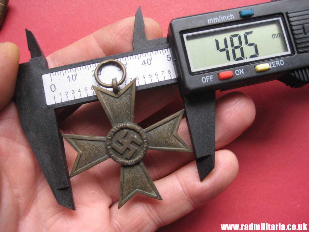 & WW2 original German War Merit Cross 2nd Class - KVK Kriegsverdienstkreuz 2. Klasse, maker: "41". - Image 11