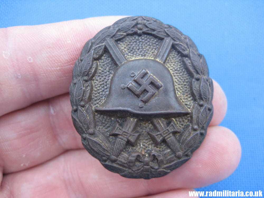 RESERVED & WW2 German Legion Condor SILVER CLASS WOUND BADGE - VERWUNDETENABZEICHEN FUR Deutsche Freiwillige..****..