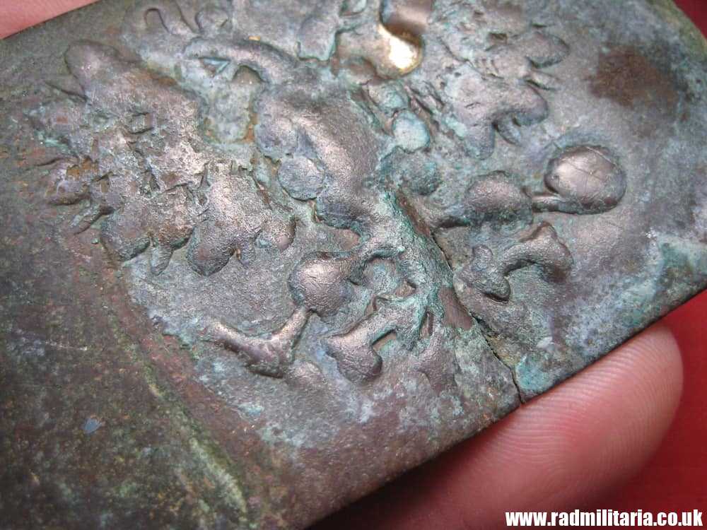 & WW1 Imperial Russia Army BELT BUCKLE in poor condition - battlefield relic metal detecting find. - Image 8