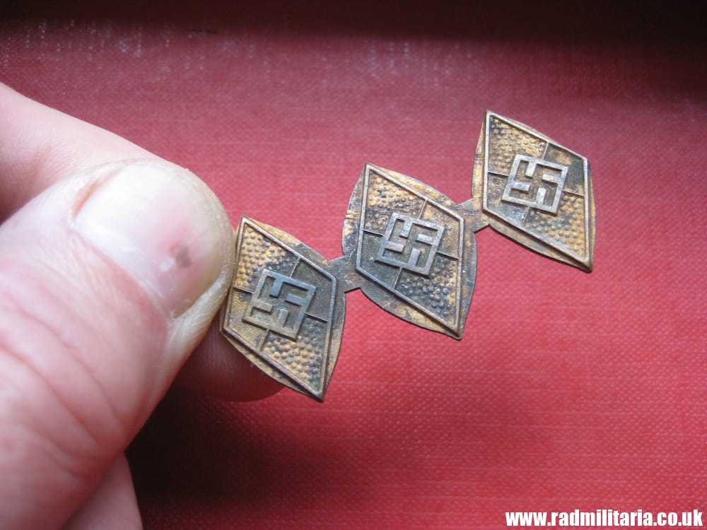 & WW2 - 3 HJ MEMBERSHIP BADGES never finished factory product. Rare !! - Image 3