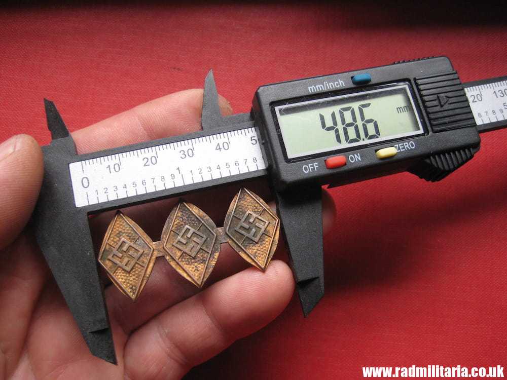 & WW2 - 3 HJ MEMBERSHIP BADGES never finished factory product. Rare !! - Image 9