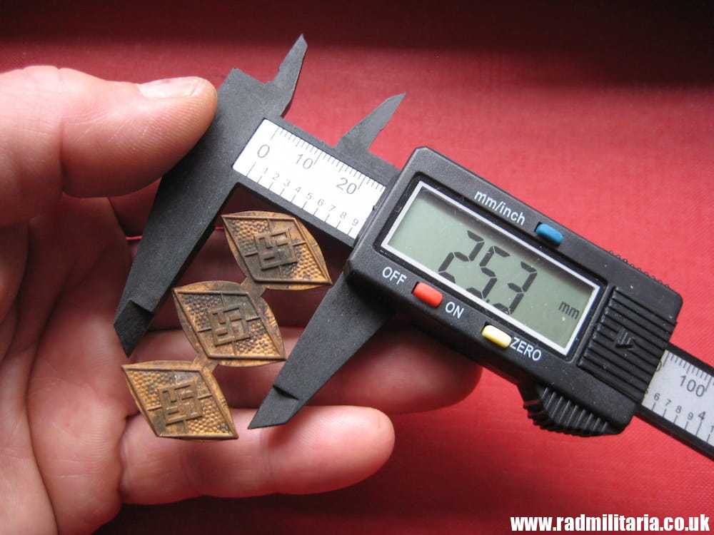 & WW2 - 3 HJ MEMBERSHIP BADGES never finished factory product. Rare !! - Image 10