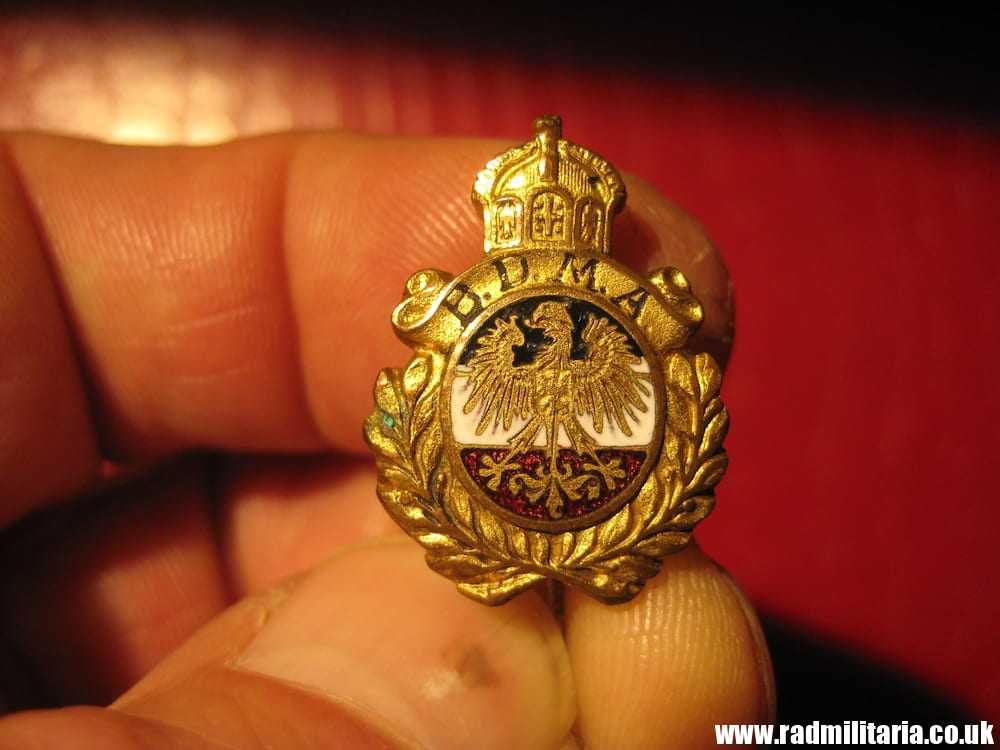 & WW1 German BDMA ENAMEL BADGE - original pin badge in very good used condition. - Image 2