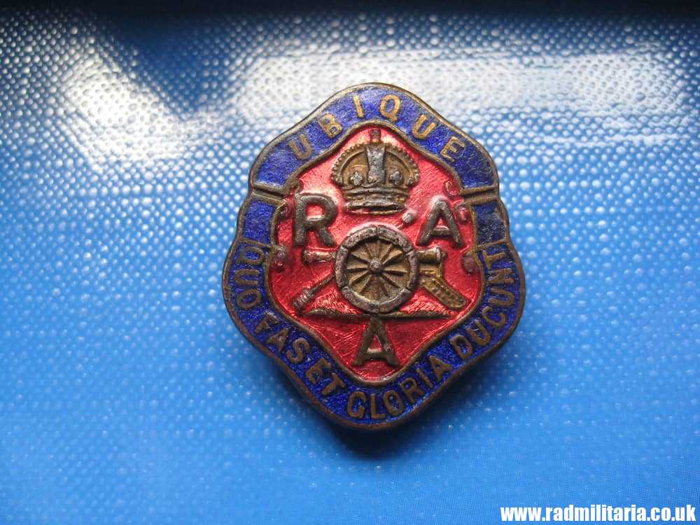& WW1/WW2 British ENAMEL BADGE - Royal Artillery Association, maker: J.R. GAUNT London. - Image 2