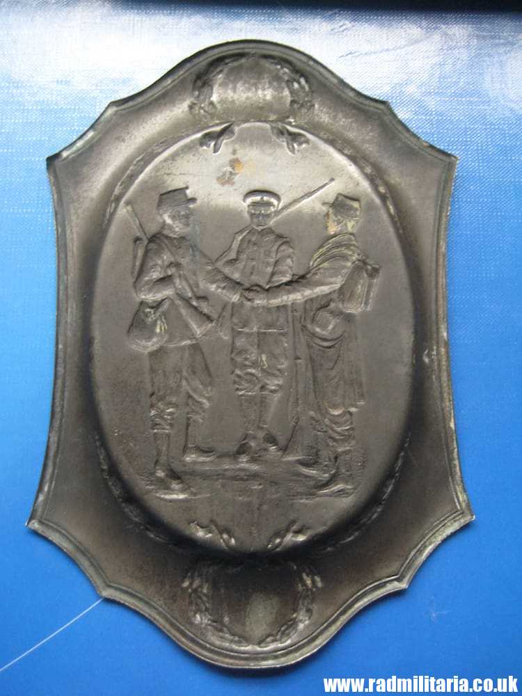 & WW1 original British PATRIOTIC TRAY made of brass, good condition. - Image 7