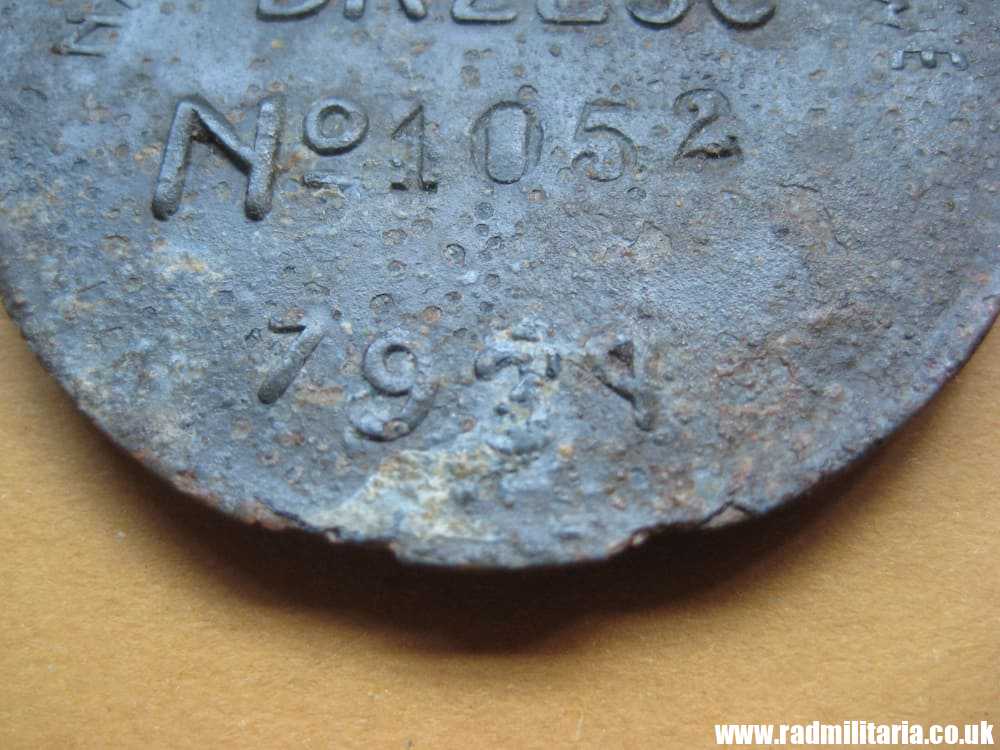 & WW2 1939 DOG TAG – DISC: NADLESNICTWO WOJSKOWE BRZESC No. 1052, 1939. - Image 4