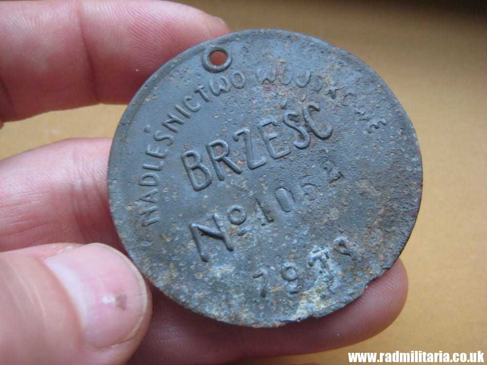 & WW2 1939 DOG TAG – DISC: NADLESNICTWO WOJSKOWE BRZESC No. 1052, 1939. - Image 5