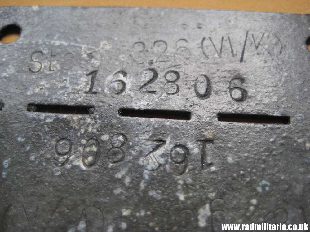 & WW2 original German POW DOG TAG – ID DISC: STALAG 326 (VI K) 162806, 709036. - Image 2