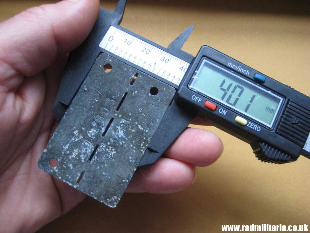 & WW2 original German POW DOG TAG – ID DISC: STALAG 326 (VI K) 162806, 709036. - Image 7