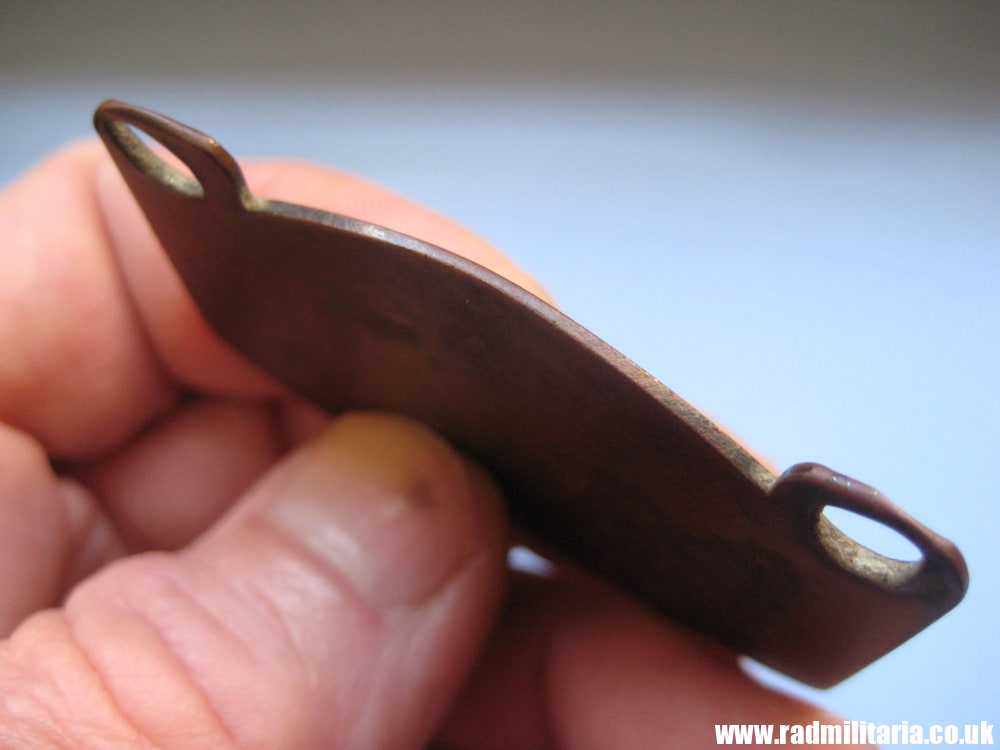 & very rare WW2 German DOG TAG: MAJOR D. SCH.-POL. KURT SACK ESSEN Manfredstr.-3. metal detecting find. - Image 12