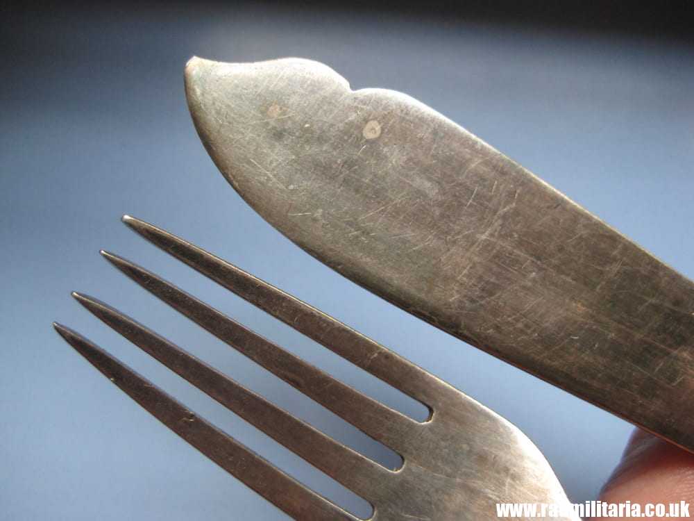 & WW2 British Army cutlery set FORK & KNIFE - UBIQUE: Artillery or RAC c. 1939, good condition - Image 11