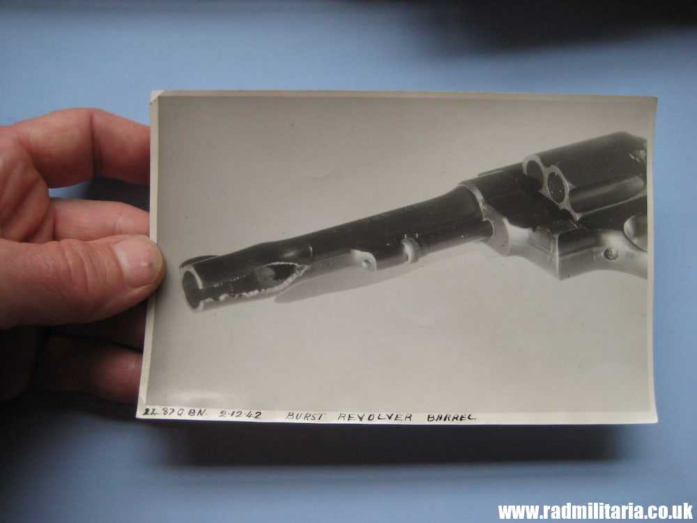 & WW2 original old RAF PHOTO from 1942 "Burst revolver barrel" - genuine ! - Image 2