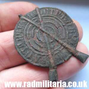 & WW1 Imperial Russia MILITARY BADGE from metal detecting, poor condition.