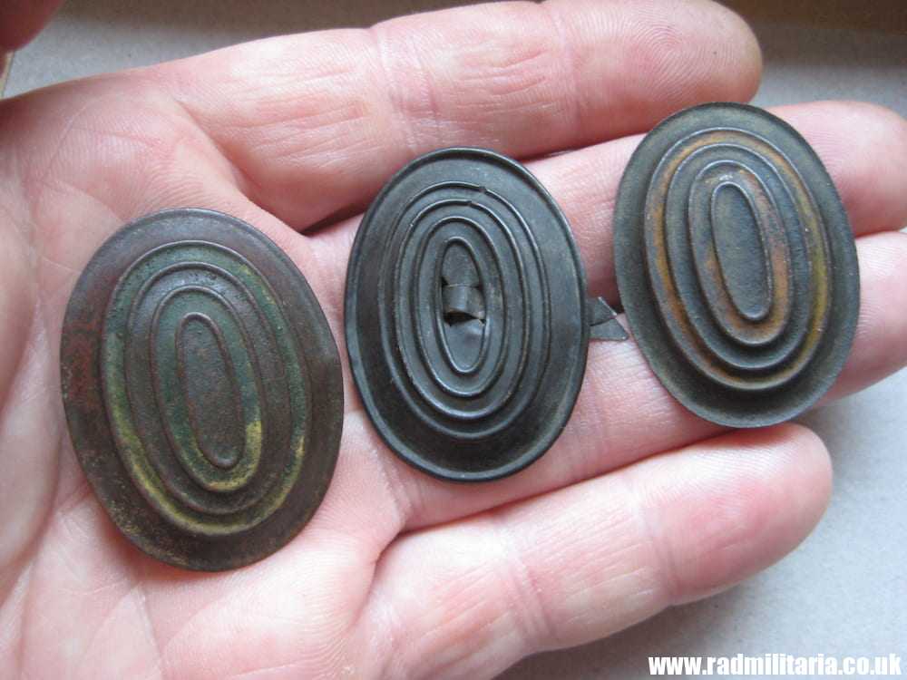 & WW1 original Imperial RUSSIA CAP BADGES set of 3 - metal detecting find. - Image 5