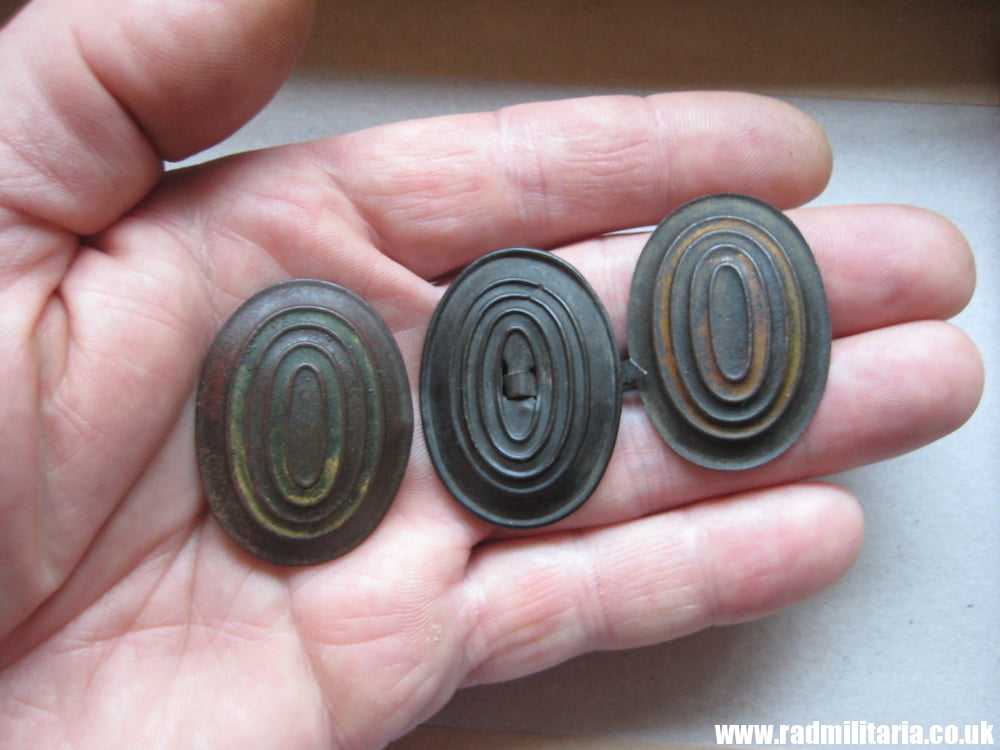 & WW1 original Imperial RUSSIA CAP BADGES set of 3 - metal detecting find.